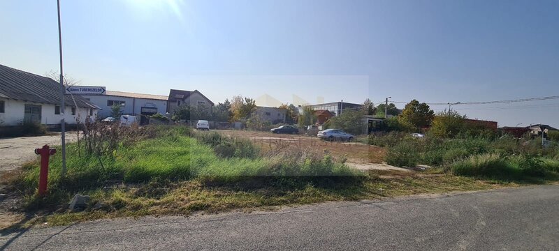 Otopeni, teren 300 mp.